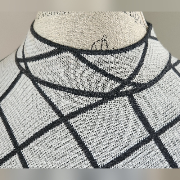 ROMEO AND JULIETTE COUTURE mockneck bodycon mini dress, grey in size M - Picture 5 of 7